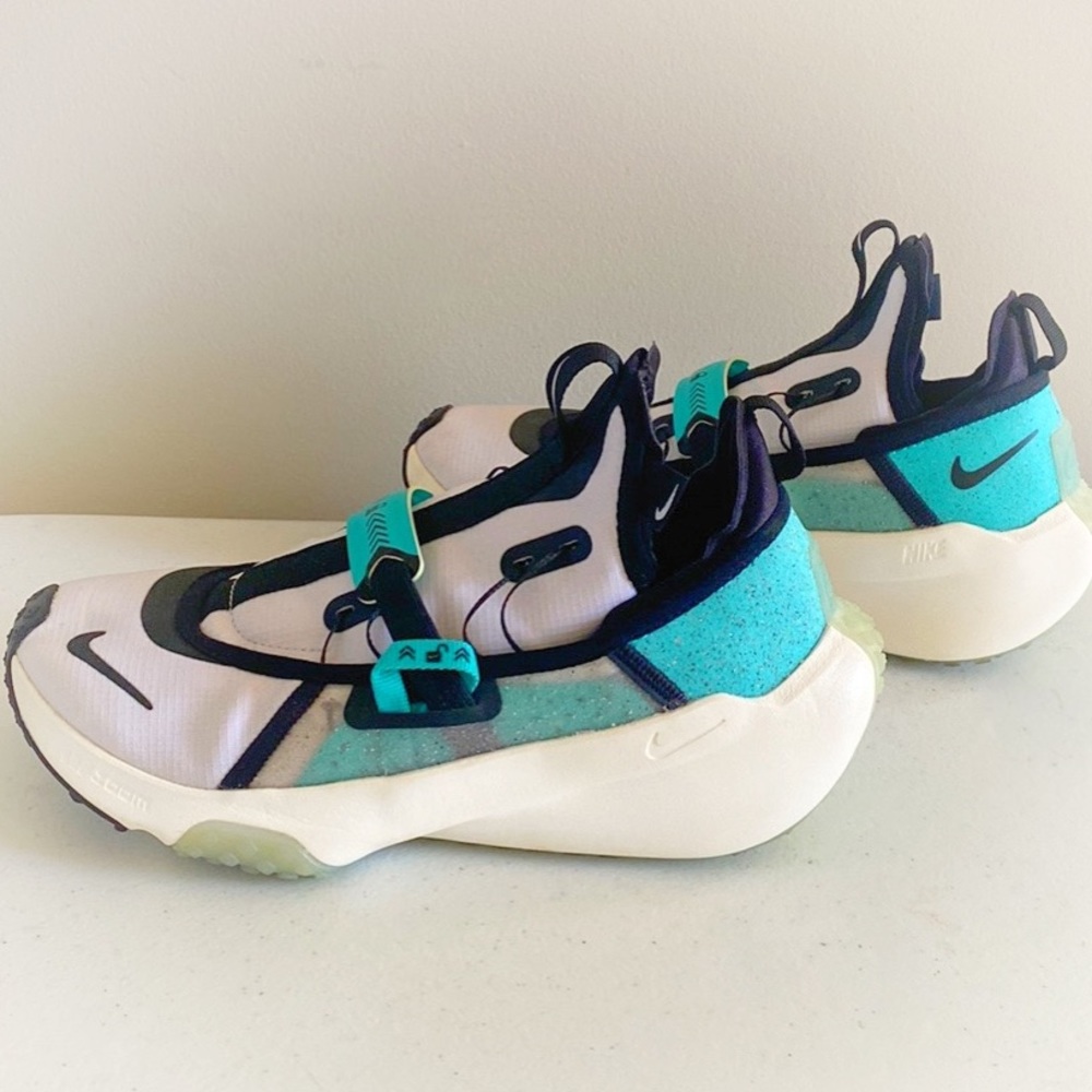 Women’s 6 Nike